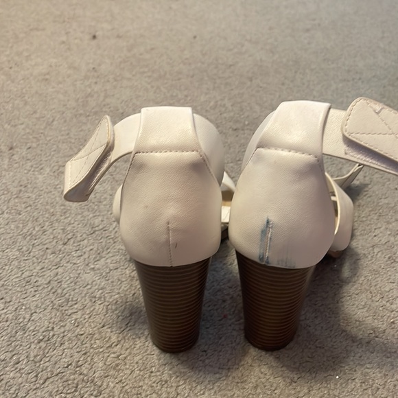 White Heels - Picture 2 of 2